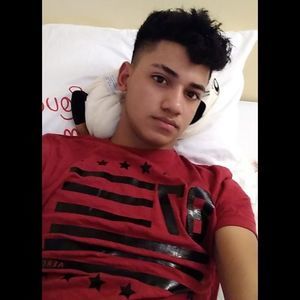 Meet your Posher, Hernandez